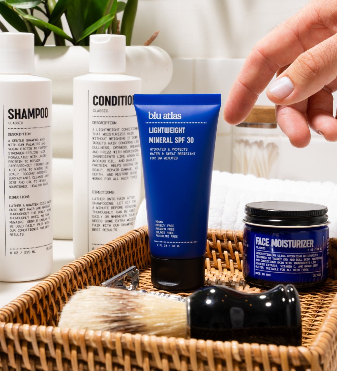 Lightweight Mineral SPF 30 Blu Atlas