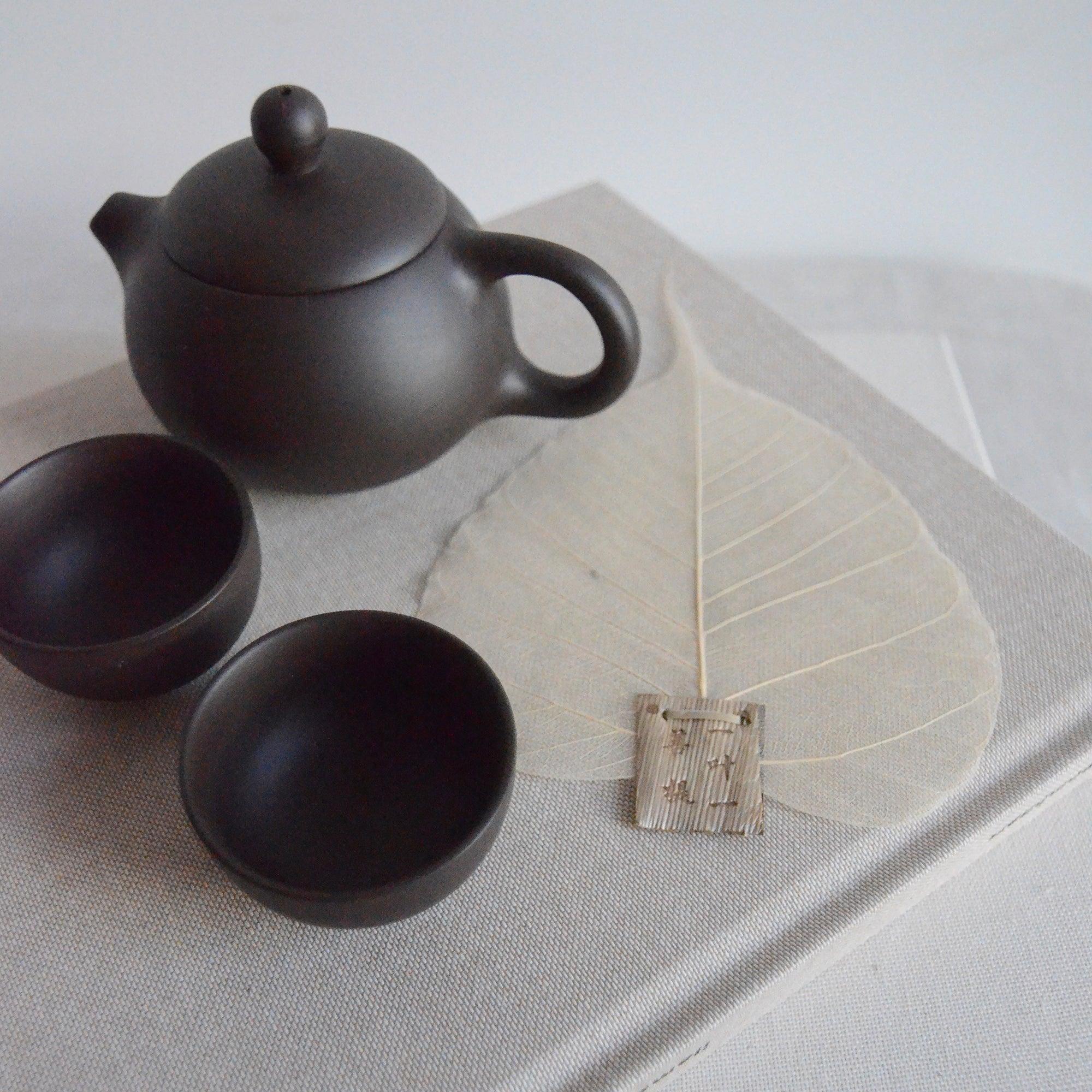 Natural Leaf Shape Tea Strainers CEDAR AND MYRRH