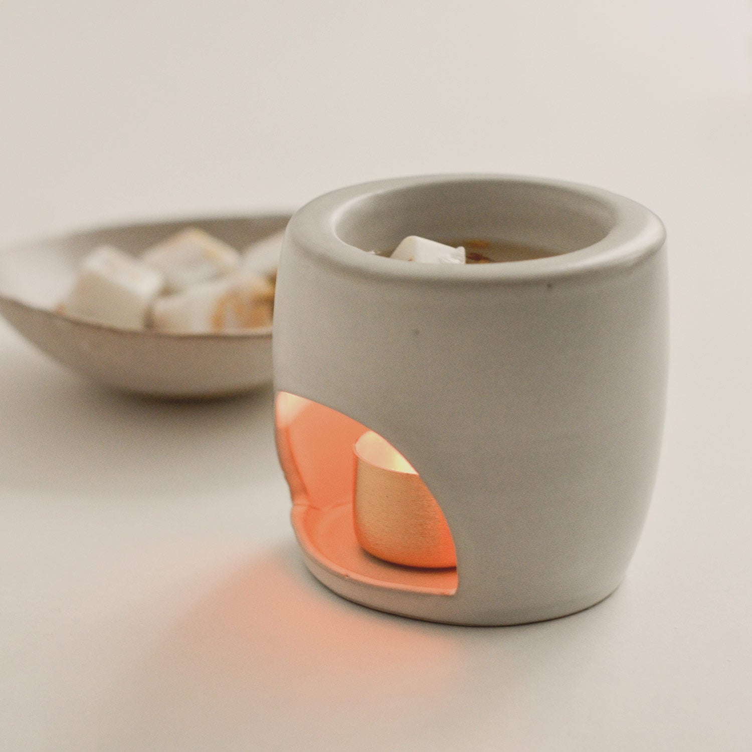 Natural Palo Santo Scented Wax Melts | 6 Cubes CEDAR AND MYRRH