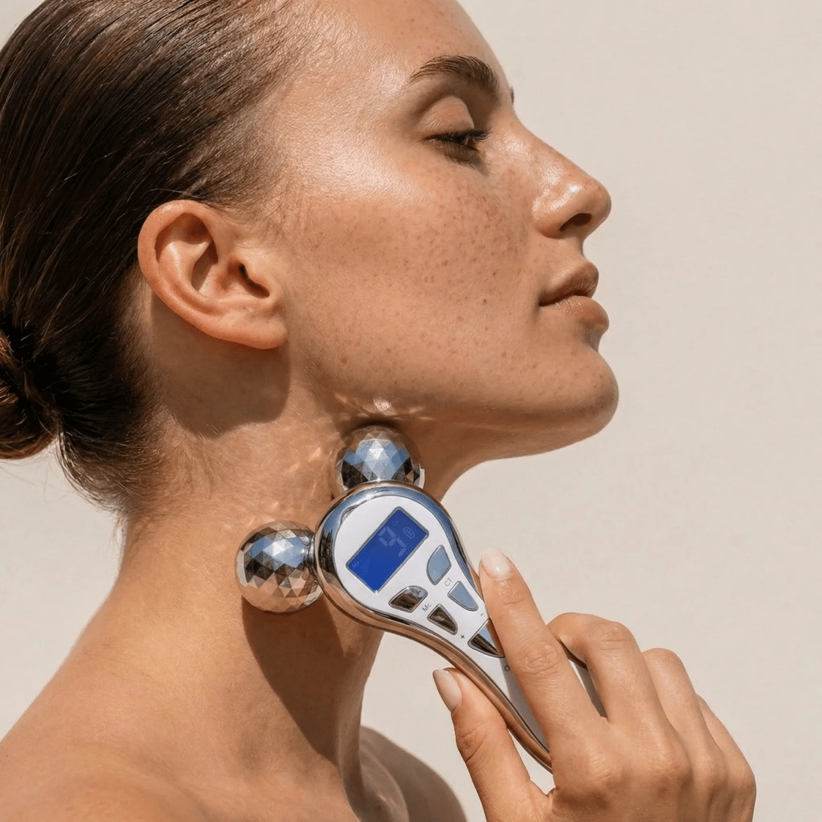 Nicebeam 4D Lift Pro – EMS Microcurrent Face Roller Massager Nicebeam