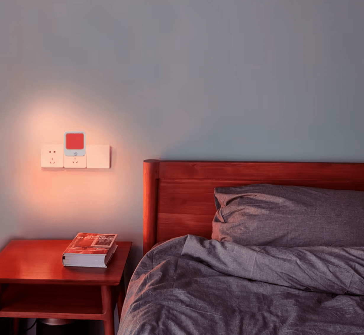 Nightlight - Motion Sensing Red Circadian Friendly DreamWalkerz