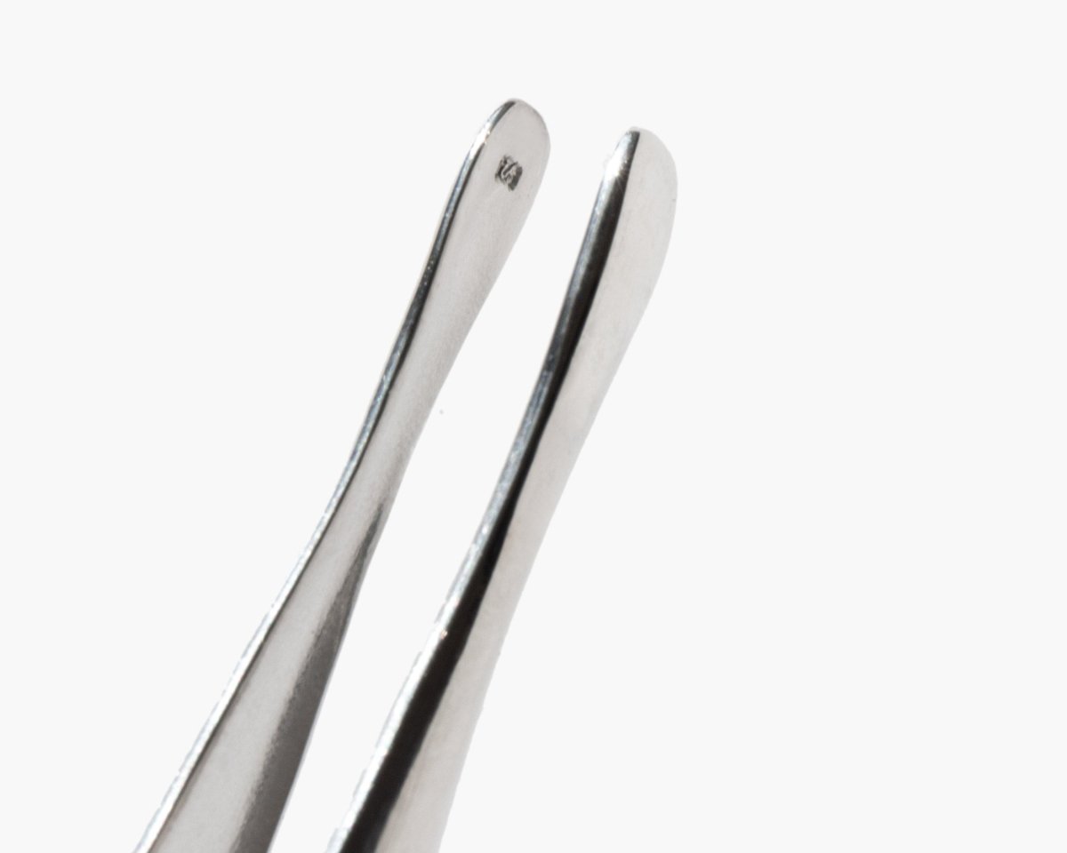 Oudine Tweezers Kindred Black