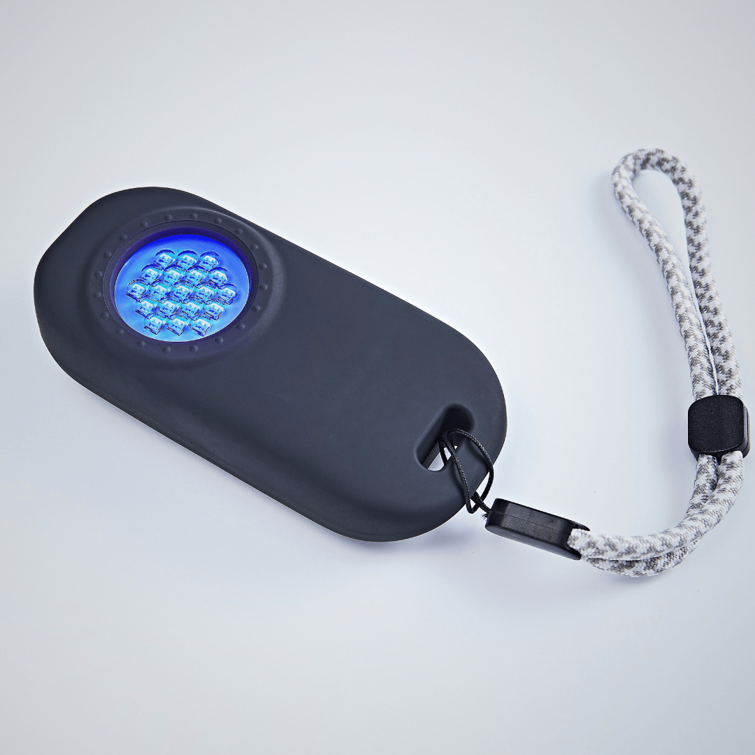 proCLEAR LED Mask (Jet Black) ECO FACE PLATINUM