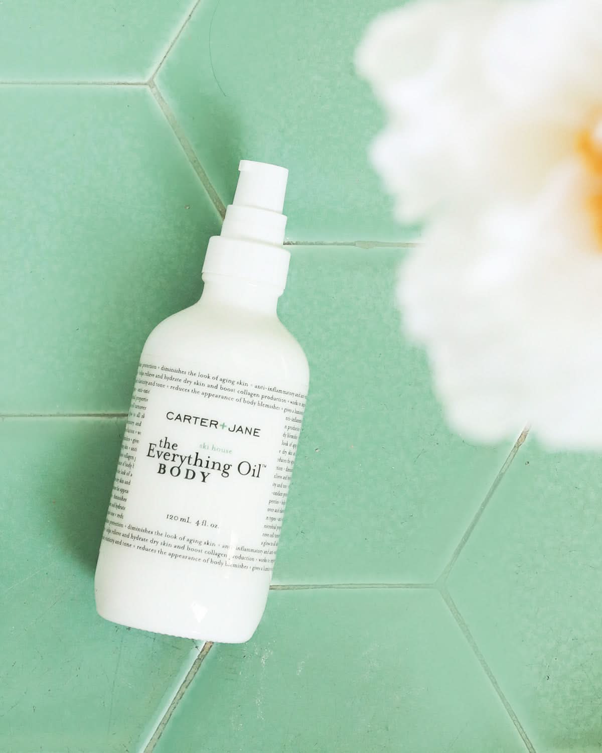 Ski House The Everything Oil™ Carter + Jane