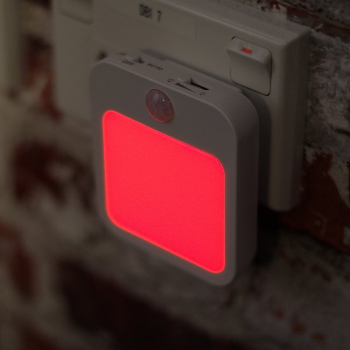 Twilight Deluxe Plugin Red Night Light BlockBlueLight