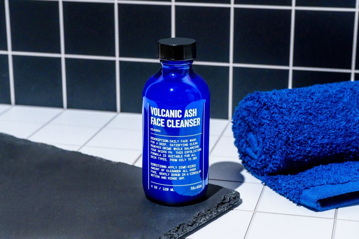 Volcanic Ash Gel Cleanser Blu Atlas